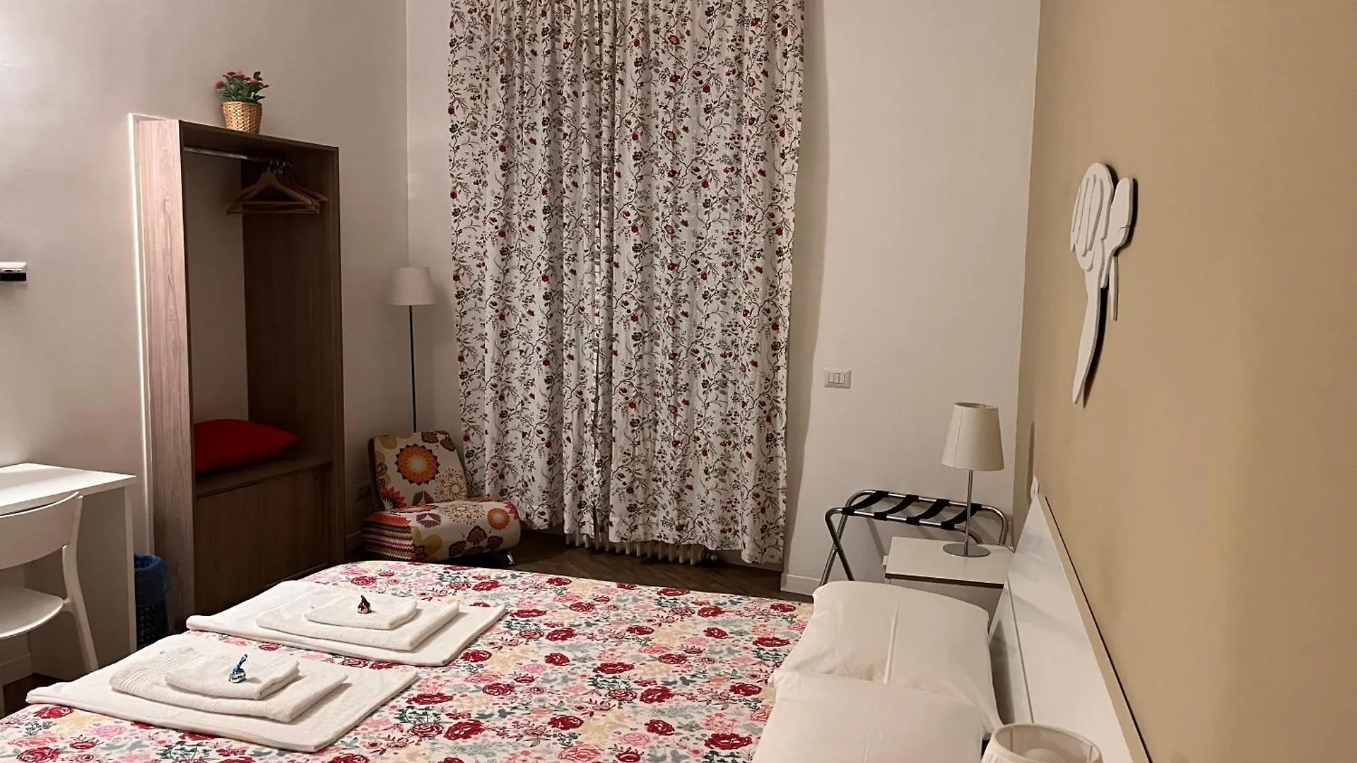 Bed & Breakfast B&B Via Fontana Milano Italy